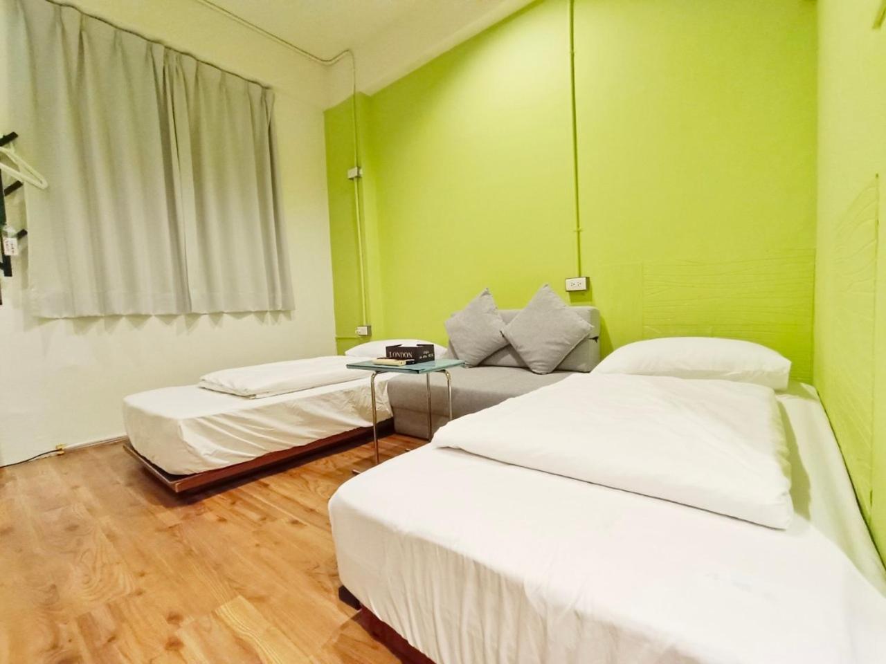 東海小時光 Tong Hai Time Homestay Longjing Exterior photo